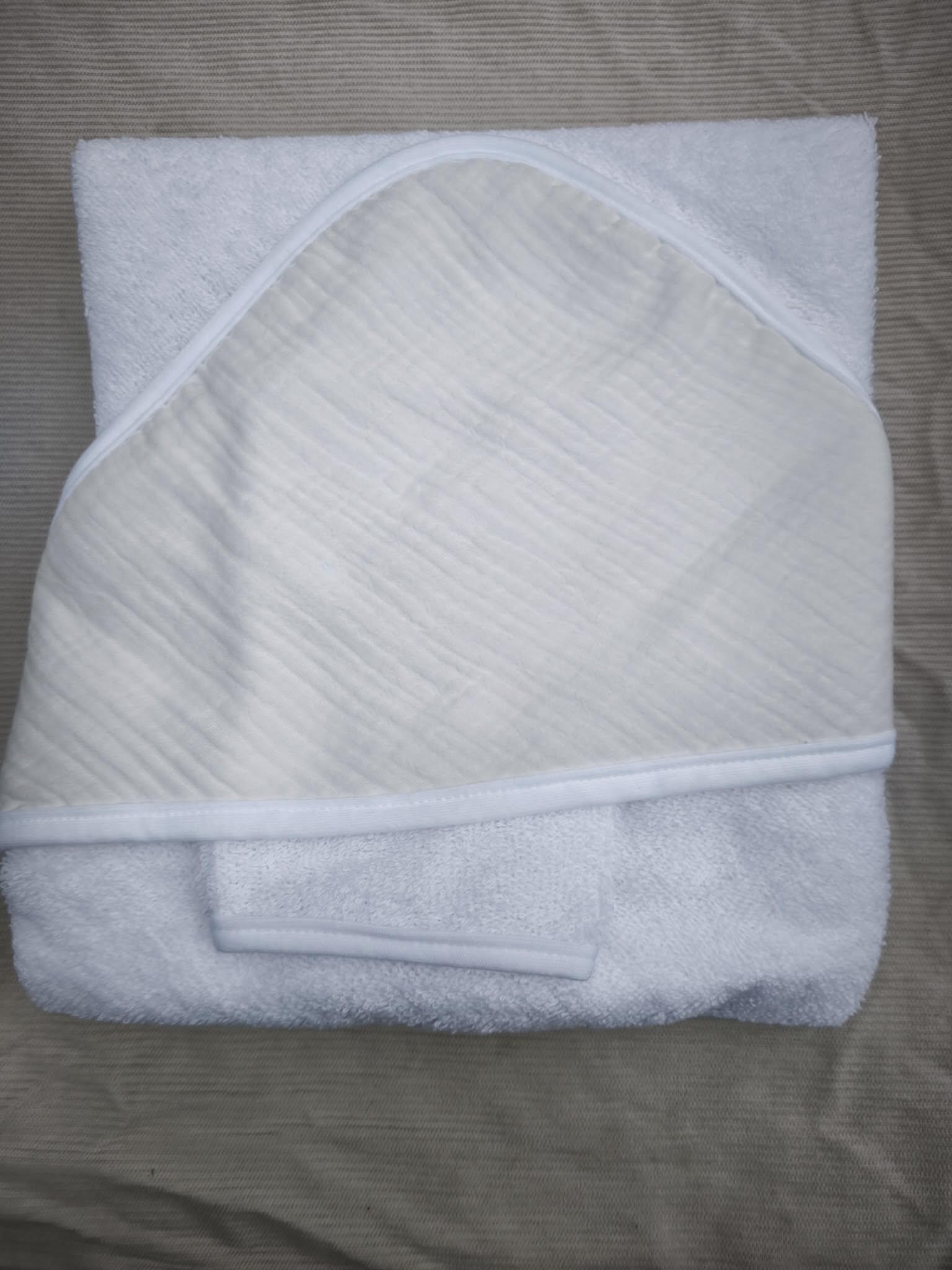 Cape de bain + gant – Image 2